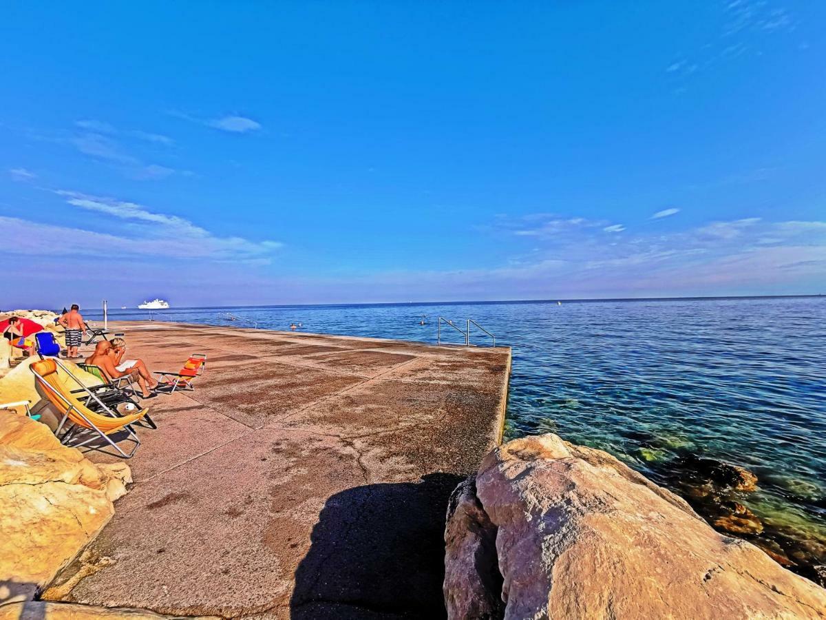 Old Piran Pianino Beachfront Exterior photo